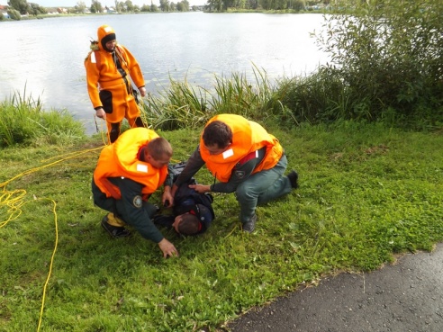 Прошли учения поставских спасателей