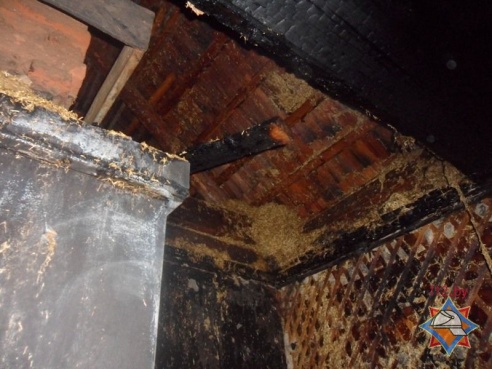 Пожар в Болотчицах, парень получил ожоги ног