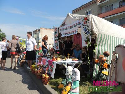 На Столинщине чествовали хлеборобов На Столинщине чествовали хлеборобов