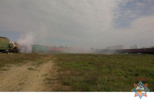 В Барановичах из ж/д цистерны произошла утечка опасного химического вещества