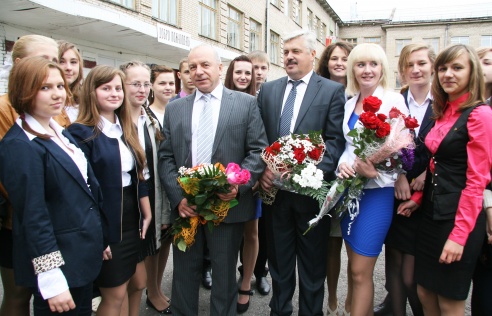 Гімназісты пацвярджаюць высокі статус (+фота)