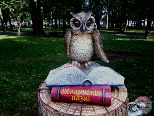 Скульптура по сюжету белорусской народной сказки «Сава i дзяцел» украсила городской парк Вилейки (ФОТО)