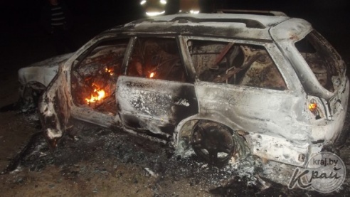 Автомобиль «Субару» сгорел 3 сентября недалеко от деревни Сосенка Вилейского района (ФОТО)