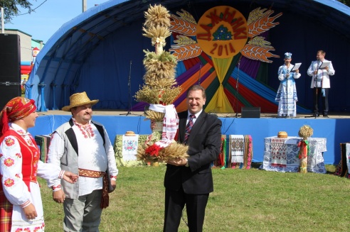 У Навасёлках адзначылі раённае свята ўраджаю