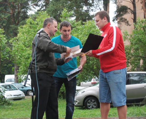 Дождж настрою не перашкода. У мікрараёне шостага гарадка адбылося традыцыйнае свята (+фота)