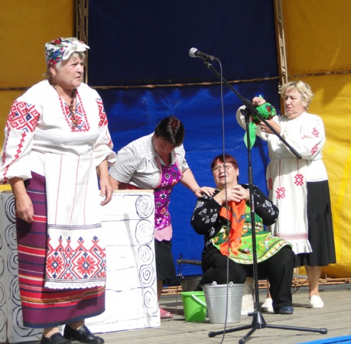 Свята гумару «З невычэрпнай кайстры Несцеркі» – добрая традыцыя у Лёзненскім раёне