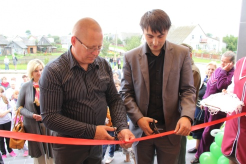 Магазин встречает покупателей