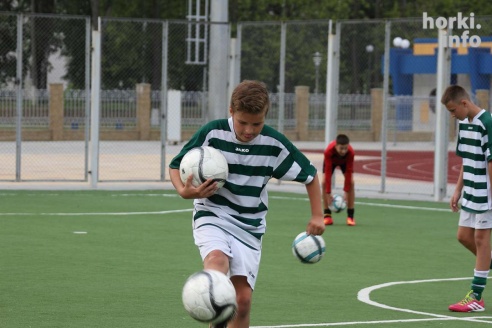 Футбольная тренировка в Горках. Фоторепортаж8