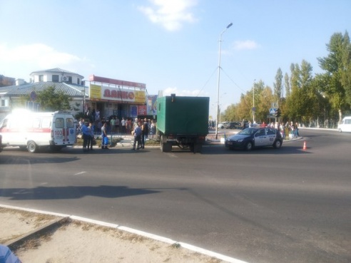В Мозыре водитель ЗИЛа умер за рулем на перекрестке