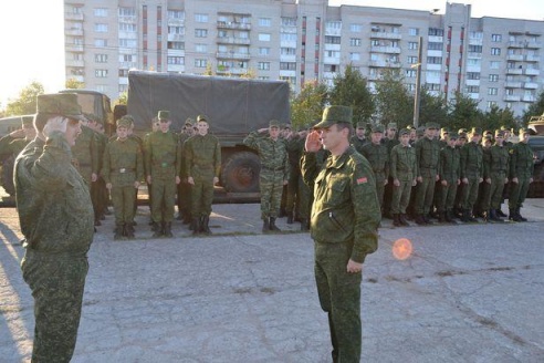 Барановичские военнослужащие вернулись после стрельб в Ашулуке