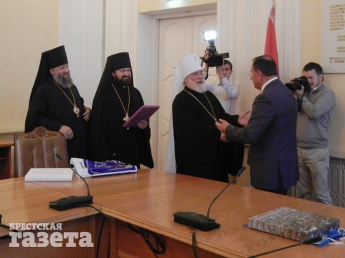Митрополит Минский и Слуцкий, Патриарший экзарх всея Беларуси Павел приехал в Брест