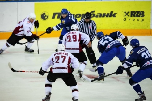 «Динамо-Молодечно» разгромило ХК «Могилев»