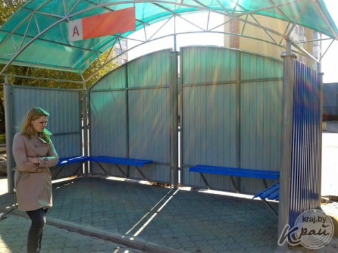 Павильон на остановке возле магазина «Чыгуначны» (фото)