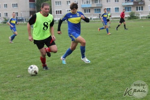 Желтые карточки и замена игрока из-за травмы: ФК «Вилия» провел последний домашний матч сезона (ФОТО)