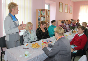 90-летний юбилей отпраздновал коллектив центральной районной библиотеки города Костюковичи(+фото)