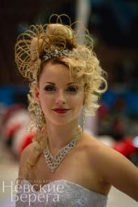 Лунинчанка блеснула в парикмахерском искусстве на «Невских берегах» Лунинчанка блеснула в парикмахерском искусстве на «Невских берегах»