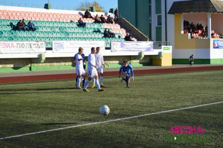 «Гранит» и «Славия-Мозырь» сыграли в Лунинце вничью (добавился видеообзор) «Гранит» и «Славия-Мозырь» сыграли в Лунинце вничью (добавился видеообзор)