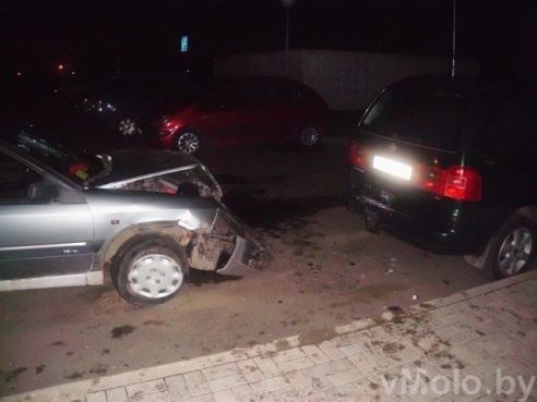 Пьяная ночная поездочка с ветерком закончилась аварией и конфискацией машины