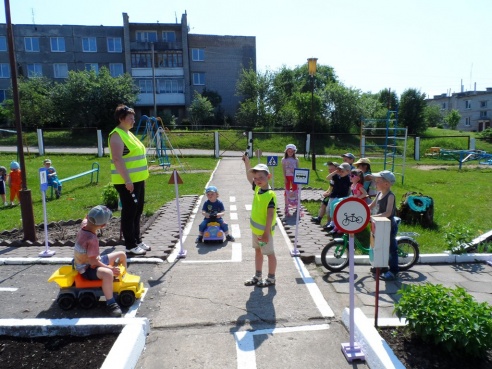 Куток дзяцінства, расквечаны яркімі фарбамі
