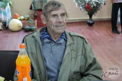 Как в Вязыни на Вилейщине работают 85-летние волонтеры (ФОТО)