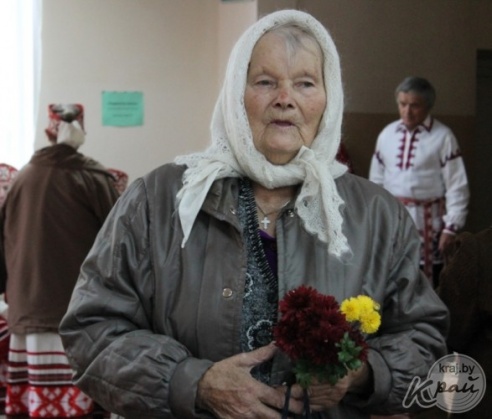 Как в Вязыни на Вилейщине работают 85-летние волонтеры (ФОТО)