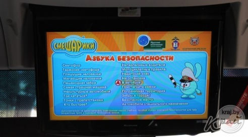 Десятки вилейских школьников увидели, что происходит во время аварии с непристегнутыми пассажирами (ФОТО)