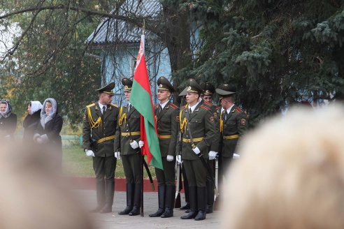 В Ленино прошел митинг-реквием
