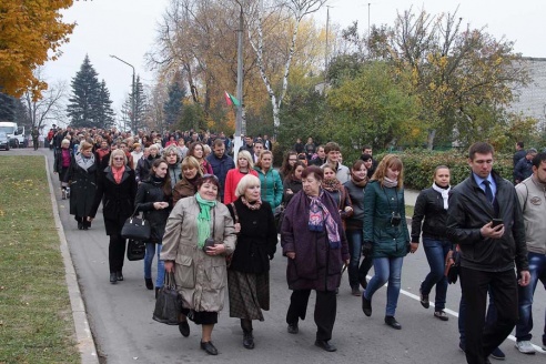 В Ленино прошел митинг-реквием