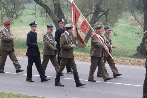 В Ленино прошел митинг-реквием