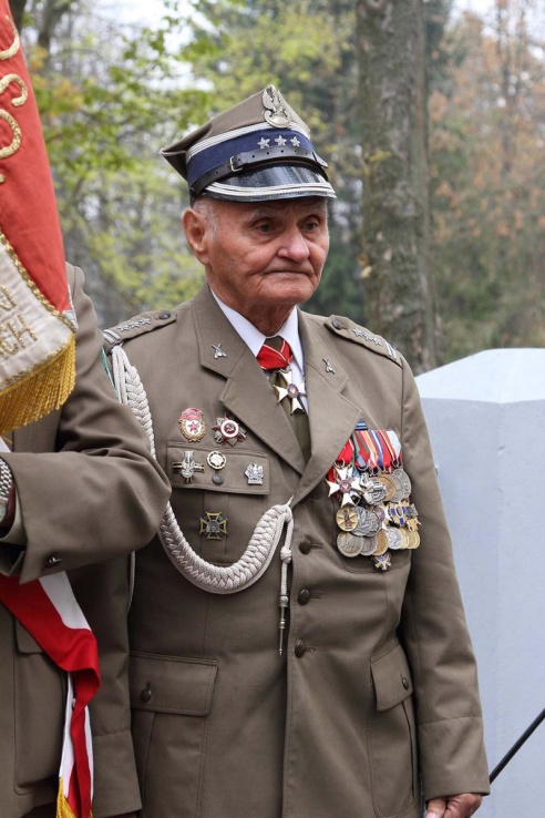 В Ленино прошел митинг-реквием