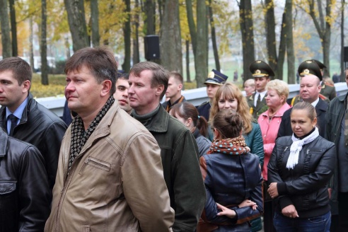 В Ленино прошел митинг-реквием