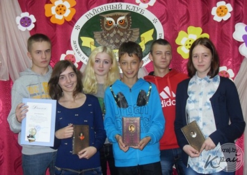 С вопросами на знания и смекалку на турнире знатоков в Вилейке лучше других справилась команда гимназии №2 (ФОТО)