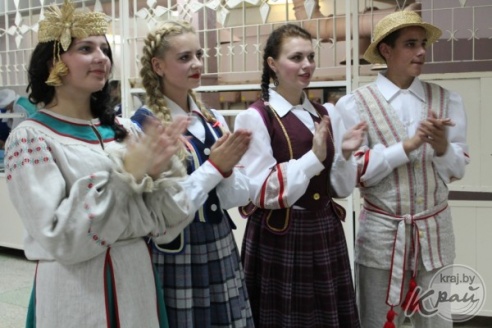 В шестом конкурсе профмастерства «Драник-шоу» в Вилейском профтехколледже победила команда «Зольковцы» (ФОТО)