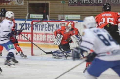 «Динамо-Молодечно» проиграло лидеру экстралиги