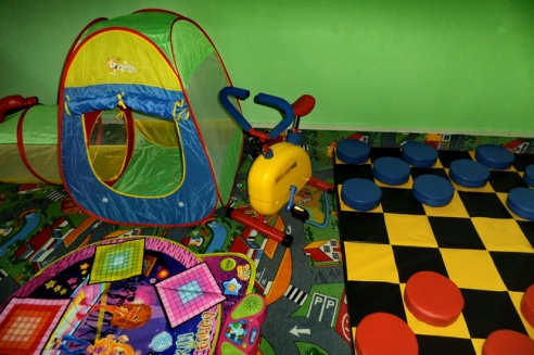 Бесплатные развивающие занятия в Могилёве для детей от 1,5 до 3 лет предлагает «Крошкин дом»