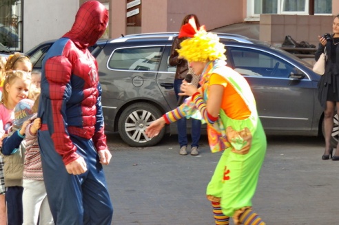 Бесплатные развивающие занятия в Могилёве для детей от 1,5 до 3 лет предлагает «Крошкин дом»