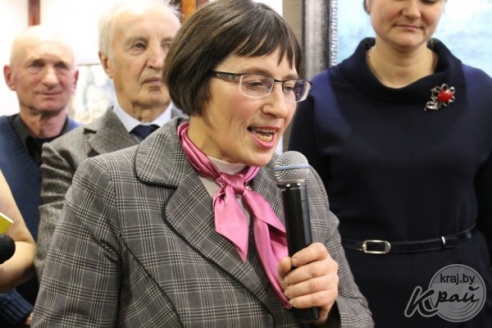 На открытие выставки Эдуарда Матюшонка в Вилейке приехали гости из Глубокого, Молодечно и Островецкого района (ФОТО)