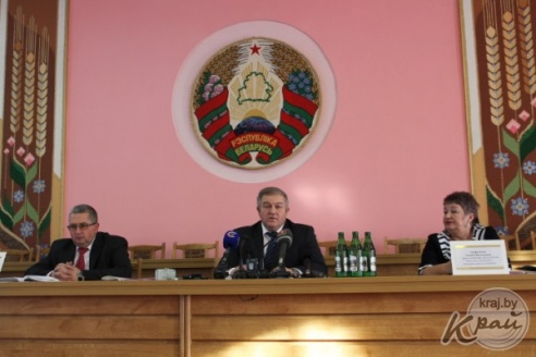 Председатель Миноблисполкома Семен Шапиро на конференции в Вилейке: С тунеядством нужно бороться – это факт