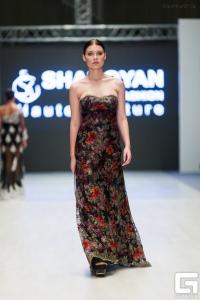 Луничанка Валерия Волынчиц покоряет столичный подиум