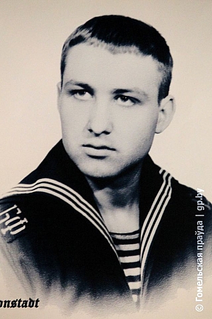 Гибель К-8: бывший подводник из Речицы дал интервью французскому журналу и «Гомельскай праўдзе» Гибель К-8: бывший подводник из Речицы дал интервью французскому журналу и «Гомельскай праўдзе»