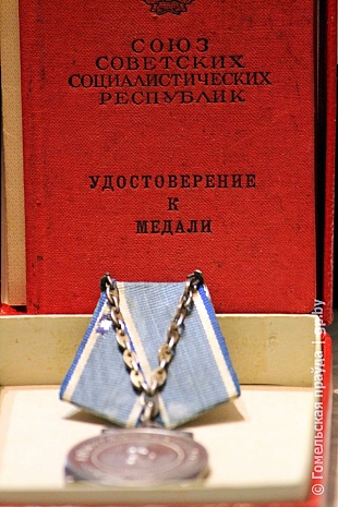 Гибель К-8: бывший подводник из Речицы дал интервью французскому журналу и «Гомельскай праўдзе» Гибель К-8: бывший подводник из Речицы дал интервью французскому журналу и «Гомельскай праўдзе»