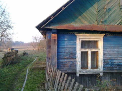 В Барановичском районе мужчина получил ожоги, пытаясь спасти от огня сарай