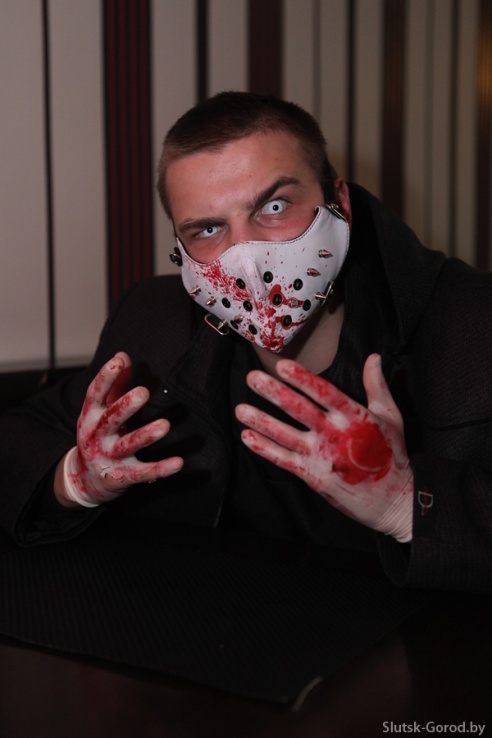 Ужасно весело. В "Маэстро" отметили Хеллоуин