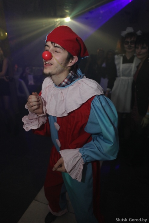 Ужасно весело. В "Маэстро" отметили Хеллоуин