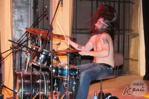 ФОТОФАКТ: В Вилейке выступили рокеры из Мядельского района и Минска