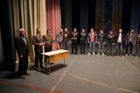 У Баранавічах адбыліся ўрачыстыя провады прызыўнікоў