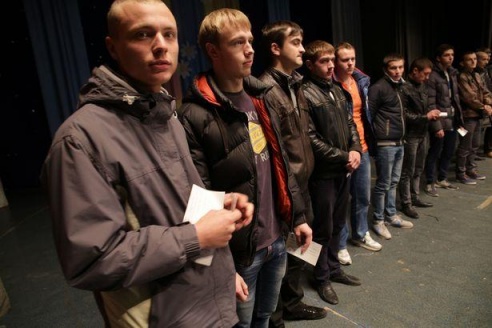 У Баранавічах адбыліся ўрачыстыя провады прызыўнікоў