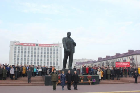 В Бобруйске отметили День Октябрьской революции
