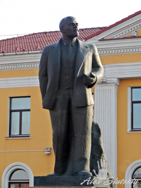 Митинг ко дню Октябрьской революции