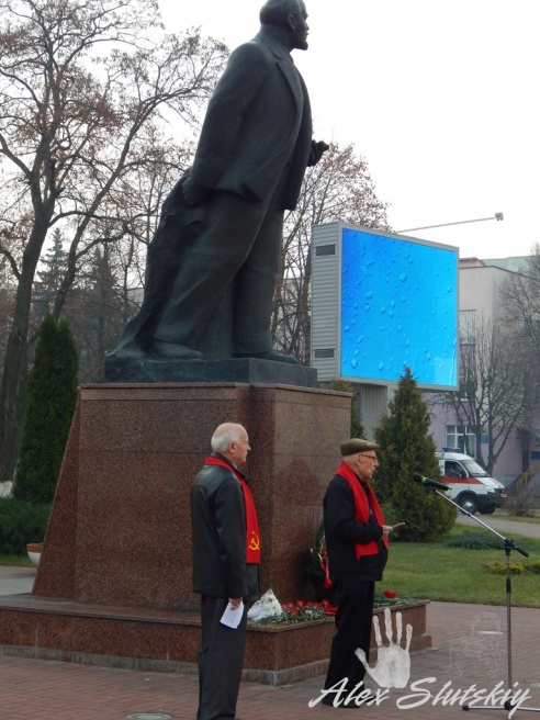 Митинг ко дню Октябрьской революции